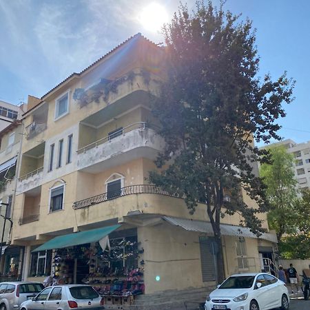 Lovely 2-Bedroom With Greenery View Durrës Exterior foto