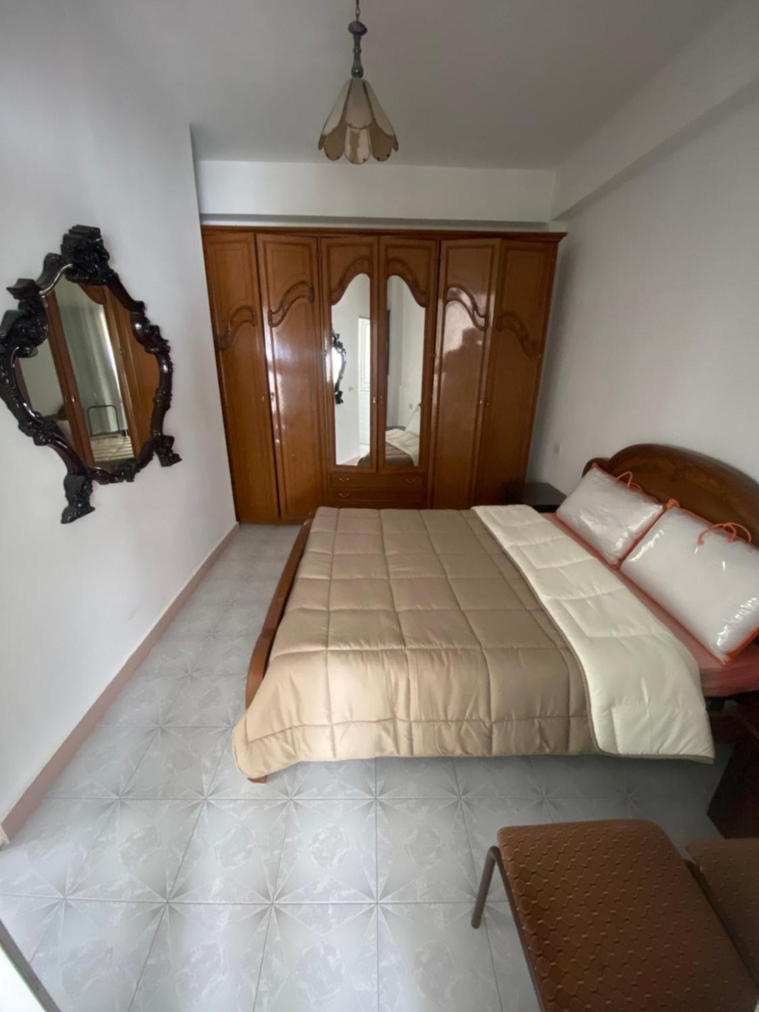 Lovely 2-Bedroom With Greenery View Durrës Exterior foto